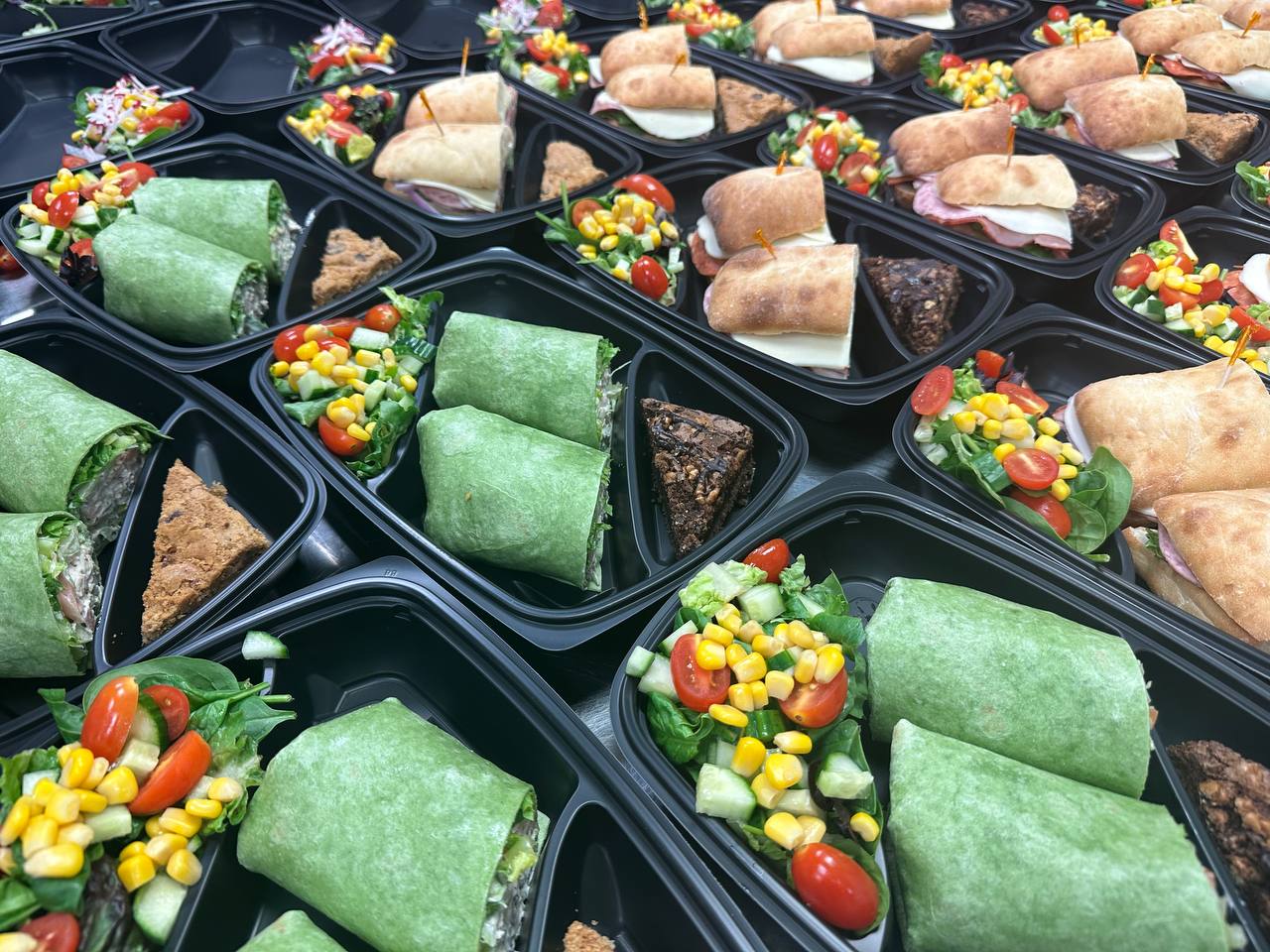 Signature Sandwiches & Wraps Box